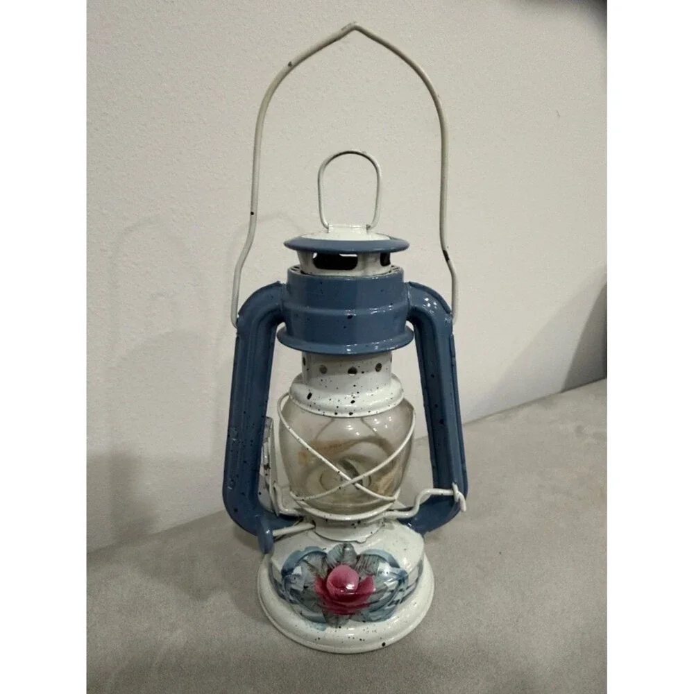Antique Vintage Clear Glass Metal Kerosene Lamp Lantern Blue Indoor Outdoor Rare
